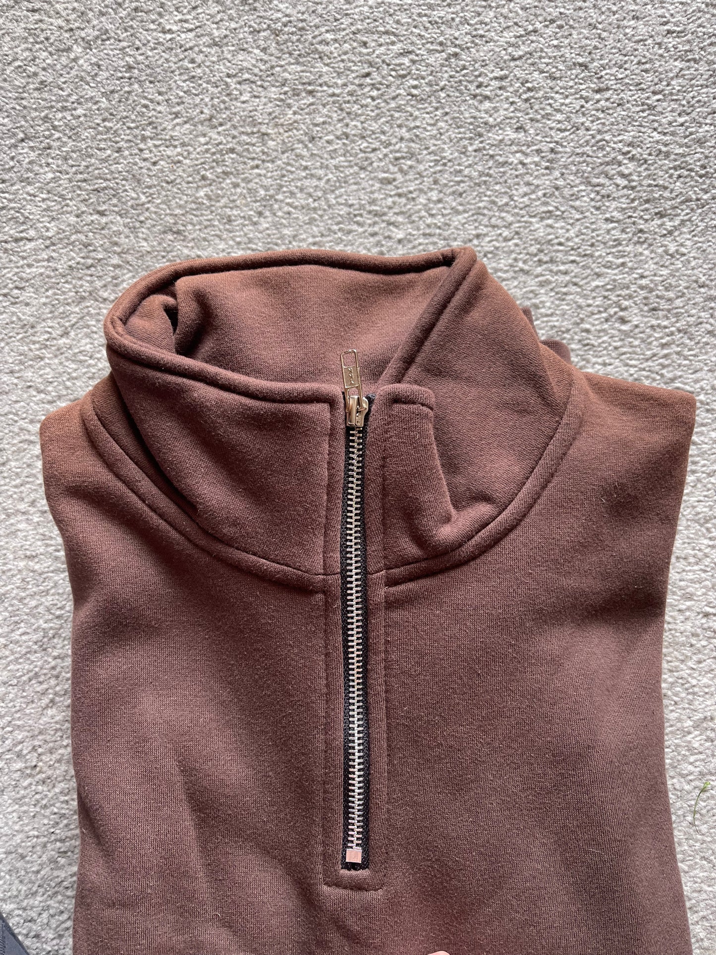 Chocolate Derwent Quarter Zip WITH DEFECTS