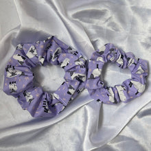 Load image into Gallery viewer, Lilac Sheep Scrunchie