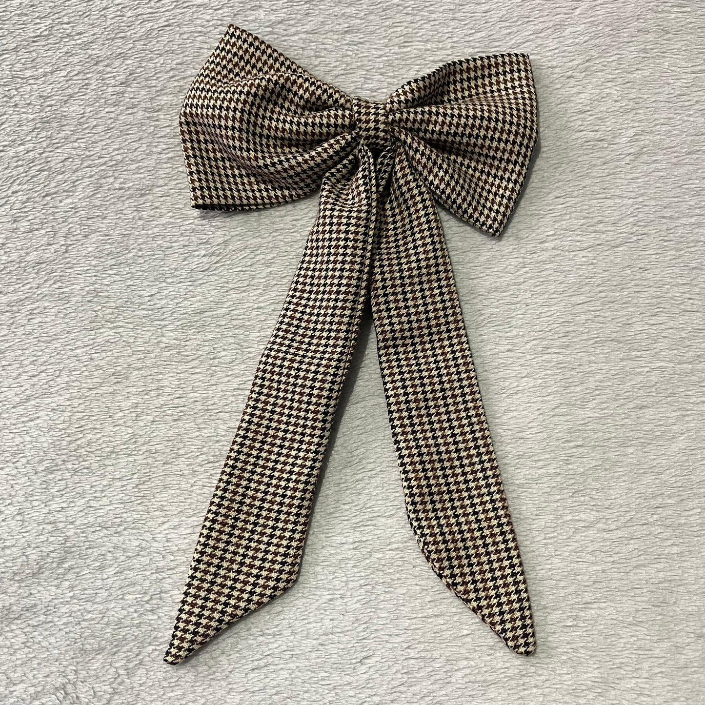 Medium Bow - All Fabric Options