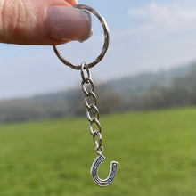 Load image into Gallery viewer, Horse Shoe Keyring